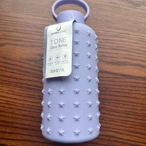 33.8 oz Glass and Silicon Water Bottle